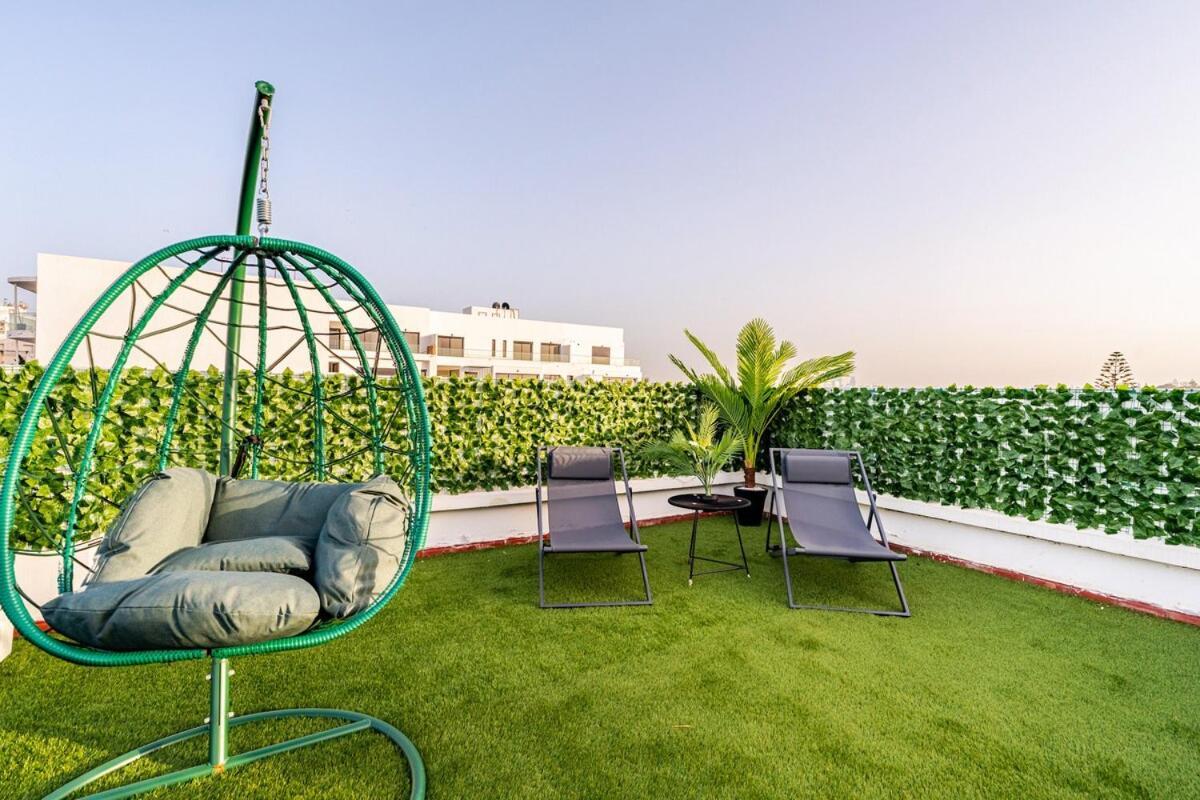 Vue Exceptionnelle Et Confort Contemporain Apartment